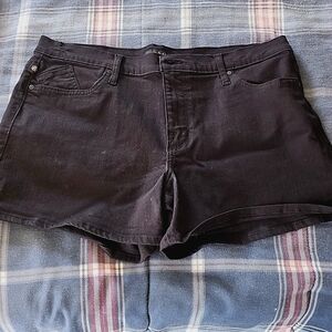 Rock&Republic standard five pocket shorts size 16